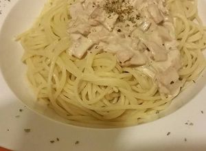 Una foto de Pasta con salsa D'Alfredo: La reconciliatoria 😉