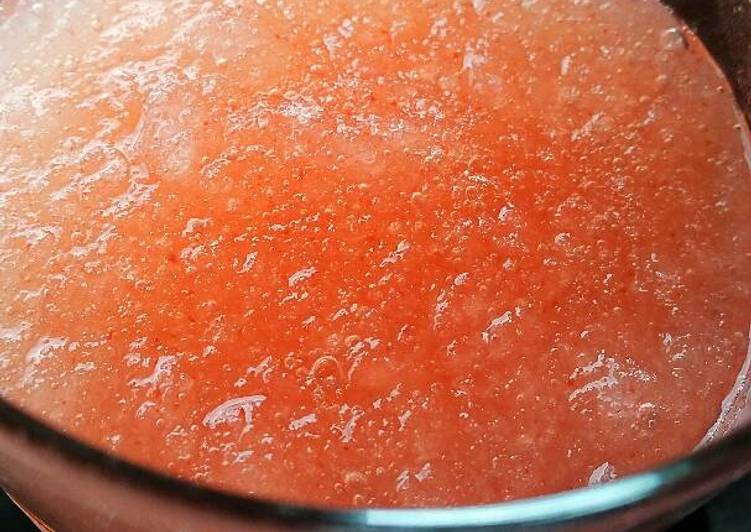 How to Prepare Favorite Vodka Slush