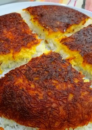 عکسی از دستور ته دیگ زعفرانی مجلسی😋💟