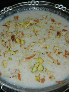 A picture of Rice kheer | chawal ki kheer | Indian rice pudding.