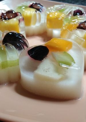 Hình của món Thạch hoa quả lấp lánh.