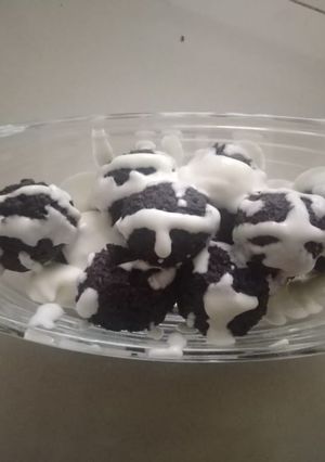 A picture of Beetroot Balls.