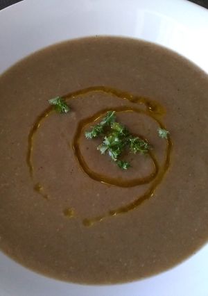 A picture of Dried Mushroom Soup.