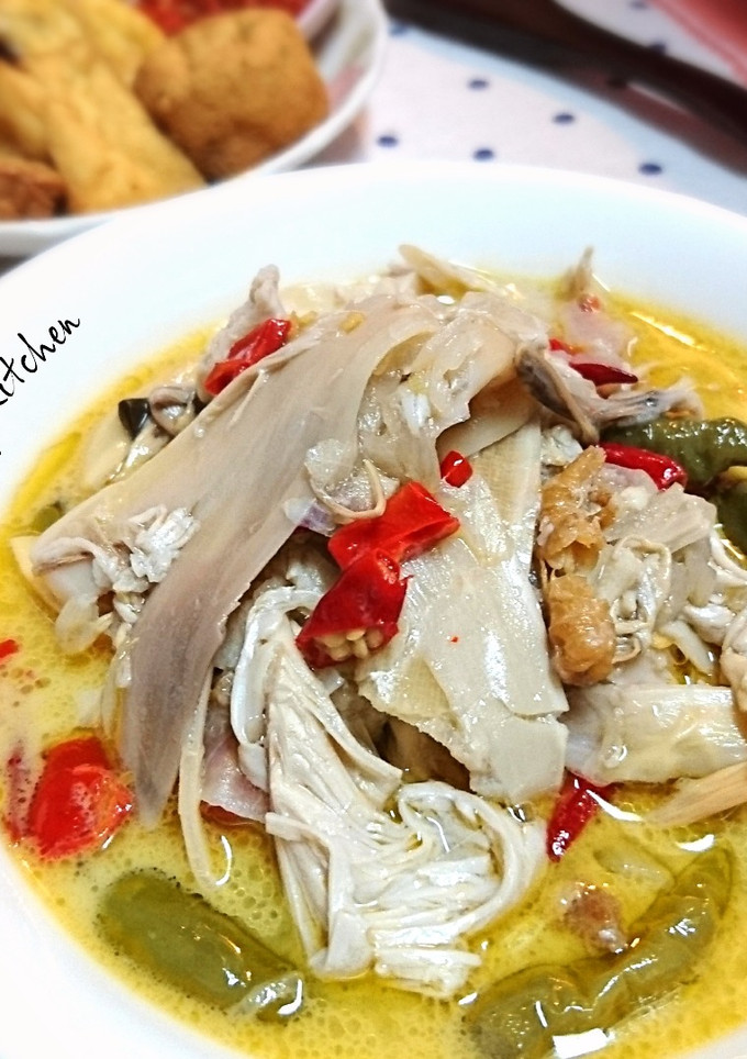 Foto resep Lodeh jantung pisang bumbu iris