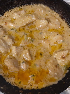 A picture of Mouth-watering Creamy Chicken with Spiced Cream Sauce 😋.