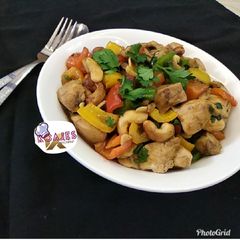 Cashew chicken A picture of Cashew chicken.