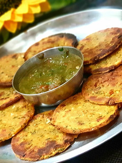 चटपटी मिनी मक्कई बाइट्स (chatpati mini makkai bites recipe in Hindi) रेसिपी मुख्य फोटो