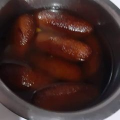 A picture of GulabJamun.