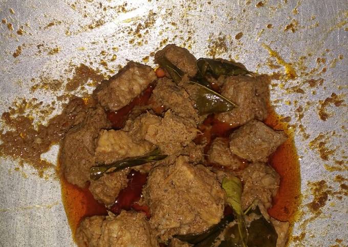 Rendang sapi campur tempe