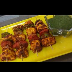 A picture of Peri peri paneer tikka.