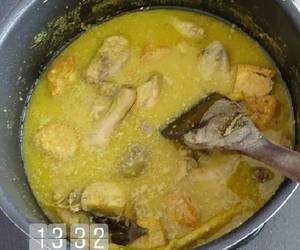 Resep mudah Opor Ayam Telur Tahu Paling Enak