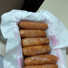 Simple beef sausages A picture of Simple beef sausages.