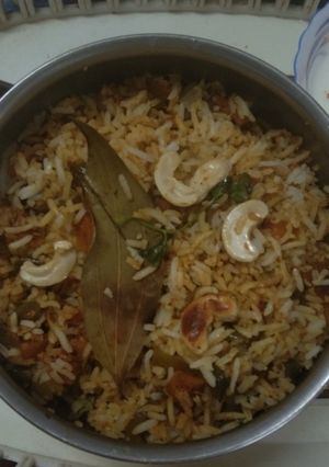 A picture of Healthy And Tasty Vegetables pulao.