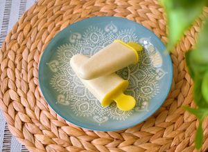 Foto principal de Polos de piña y coco sin azúcar (Thermomix)🍍🥥