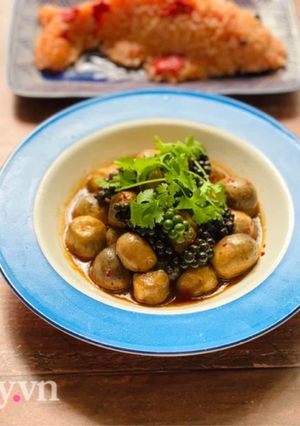Hình của món Nấm Rơm Kho Tiêu Xanh.