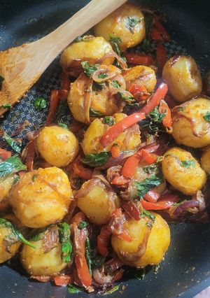 A picture of Simple & Delicious Potatoes & Red Peppers.
