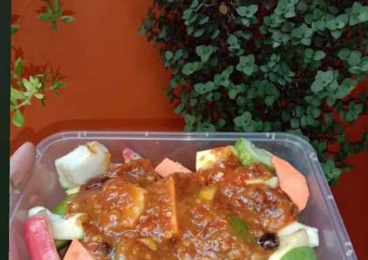 Resep Rujak uleg segar Anti Gagal