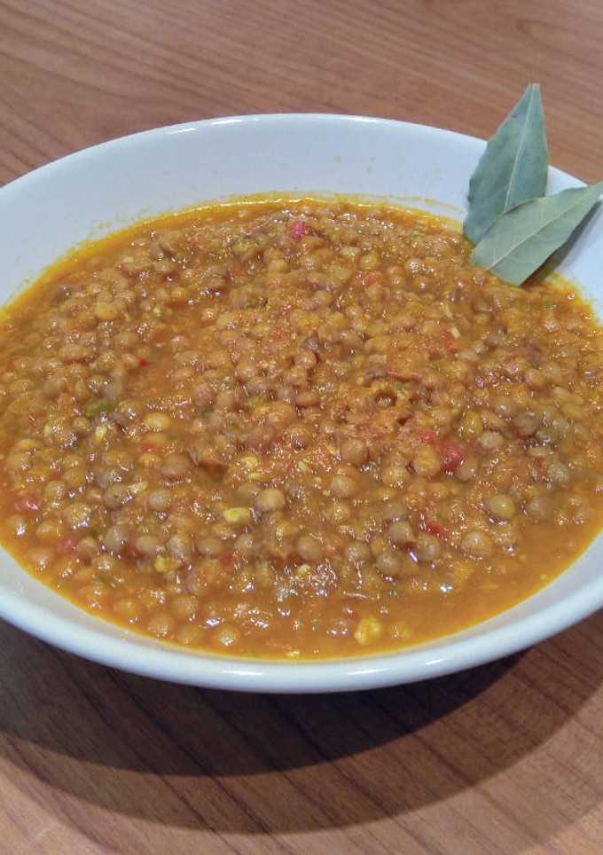 Una foto de Guiso de lentejas (vegano)
