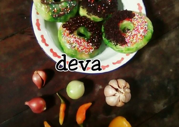 Donat Pandan Deva