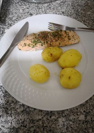 Una foto de Salmón al Vapor