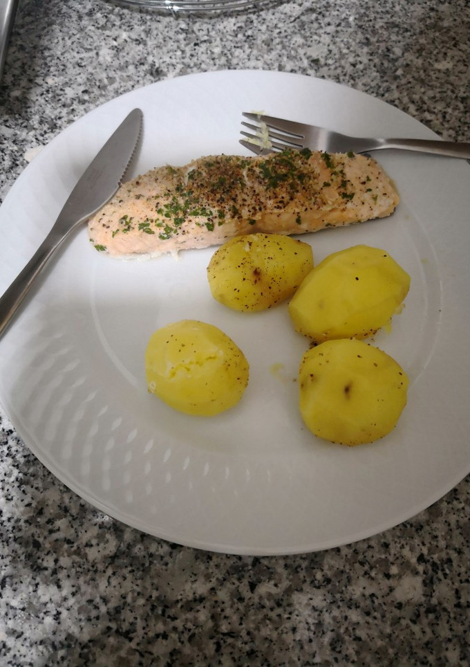 Una foto de Salmón al Vapor