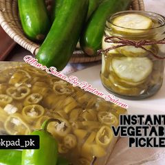 A picture of Instant Pickles Vegetables.