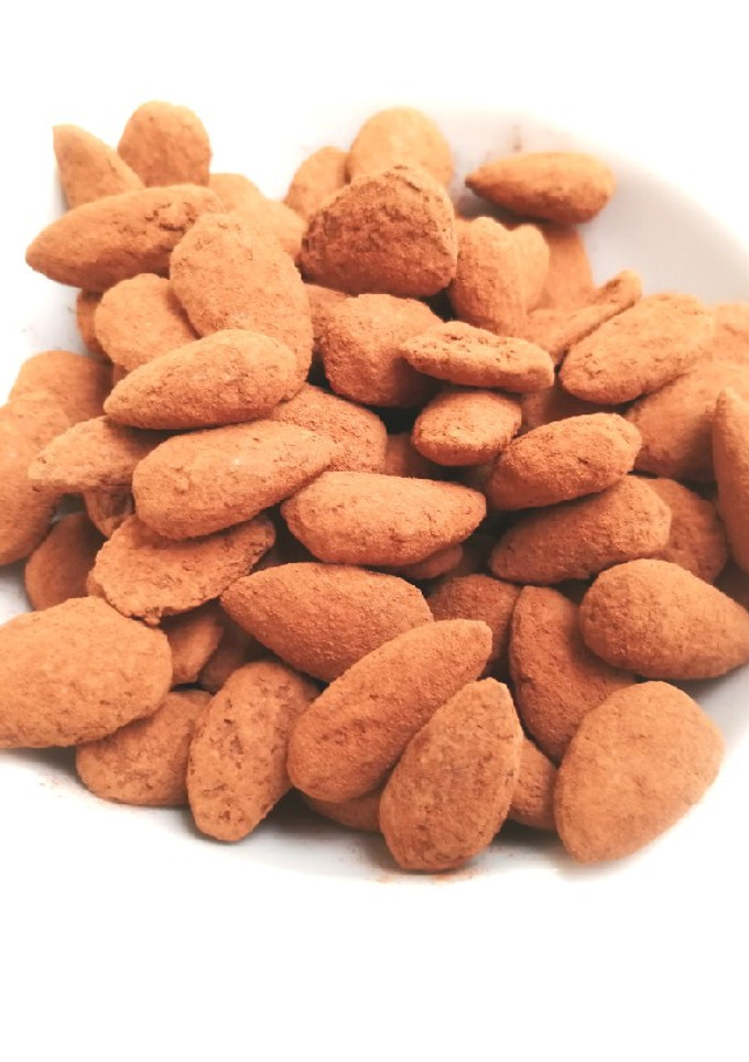 Una foto de Almendras con chocolate