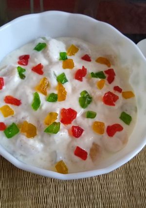 A picture of Fruit cream.