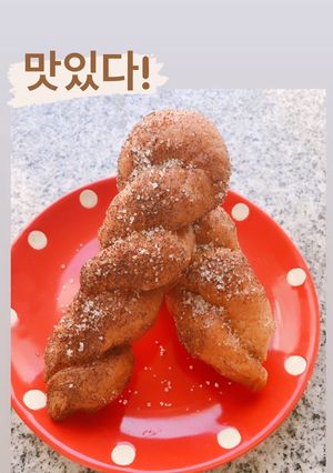 Foto resep Kkwabaegi (korean twisted donuts)