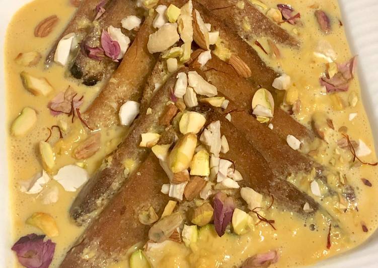 Steps to Make Quick Shahi Tukda (Indian bread pudding)