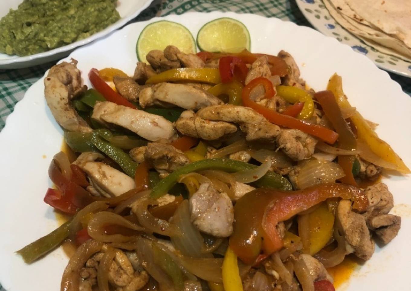 409. Fajitas de pollo mejicanas (picoteo)
