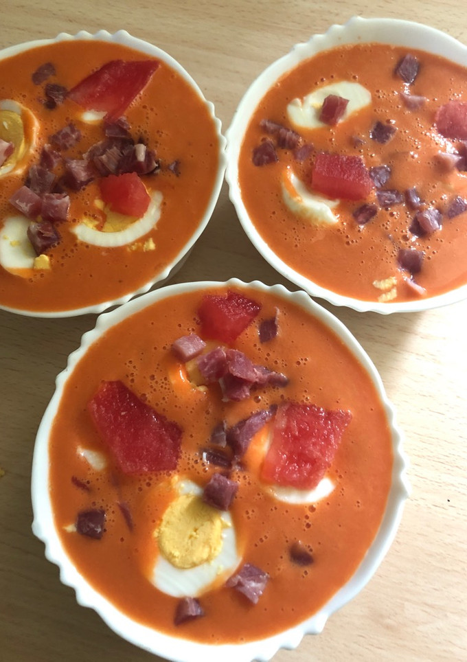 Una foto de 80. Salmorejo de sandía (entrante sopa)