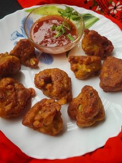 ফুলকপির পকোড়া (Fulkopir pokora recipe in Bengali) রেসিপির প্রধান ছবি