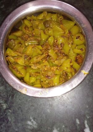 मसाला फ्राइड मिर्च (Masala fried mirch recipe in hindi) रेसिपी मुख्य फोटो