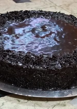 A picture of Rava/sooji chochlate cake.