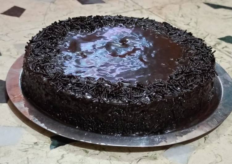 Simple Way to Make Appetizing Rava/sooji chochlate cake