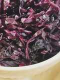 Cavolo rosso stufato con ginepro e cannella