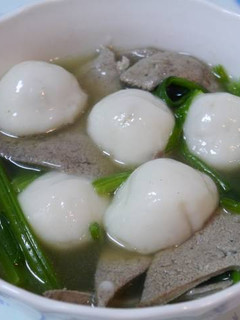 豬肝菠菜湯圓 的食譜成品照片