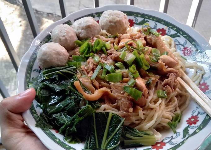 Mie Ayam Jamur Tiram