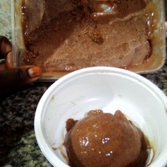 A picture of Home made ice cream 🍨(With Frozen bananas👻).