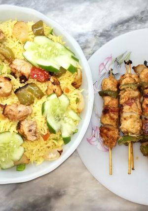 A picture of Shish Taouk with Garlic Rice.