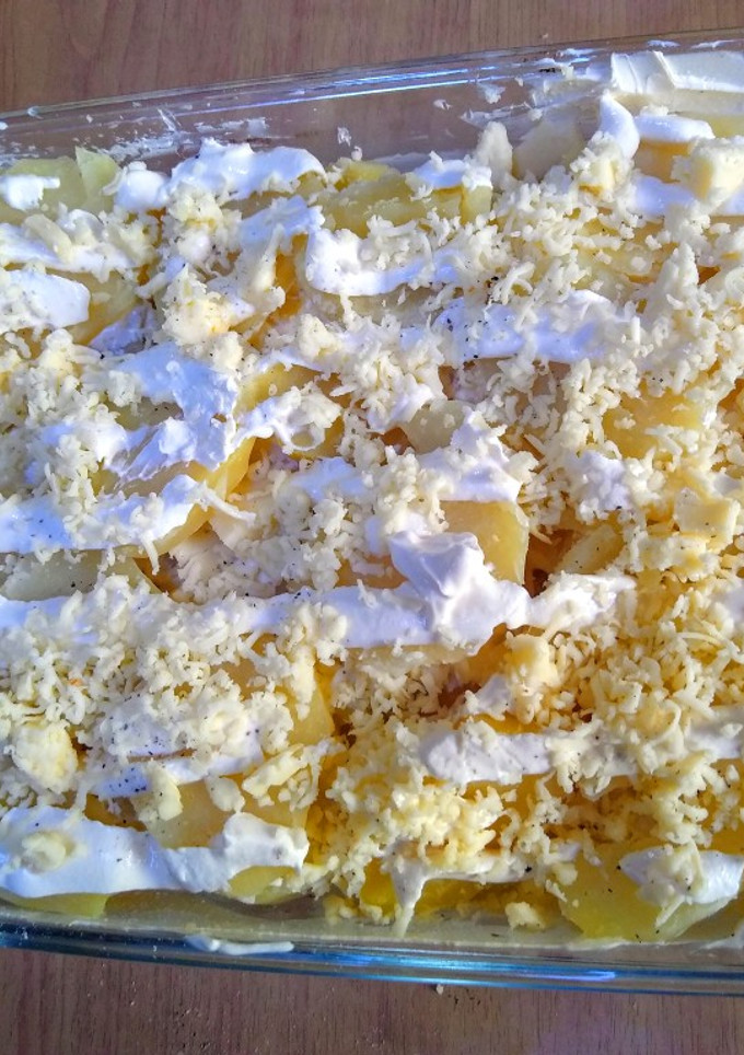 Una foto de Papitas gratinadas (crema y queso) 🍴