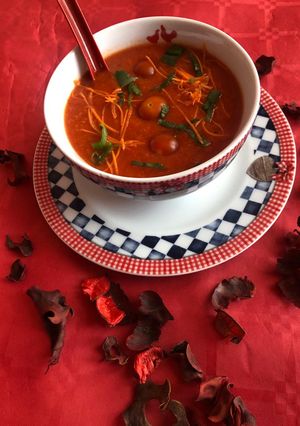 A picture of Tomato carrots soup.