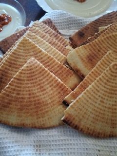 صورة لوصفة الكسرة الجزائرية بدقيق القمح الكامل