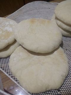 Una foto de Pan árabe / pan pita