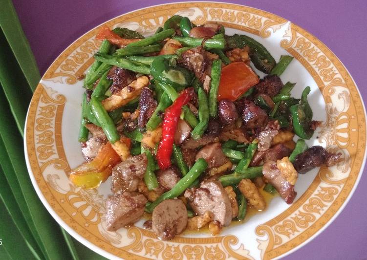 Cara meracik Tumis kacang panjang ati ampela, Enak Banget
