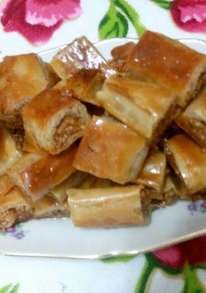 A picture of Baklava.