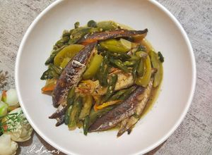 Foto resep Ikan Pindang (Keranjang) Cabai Tomat Hijau (tomat cabai ijo)