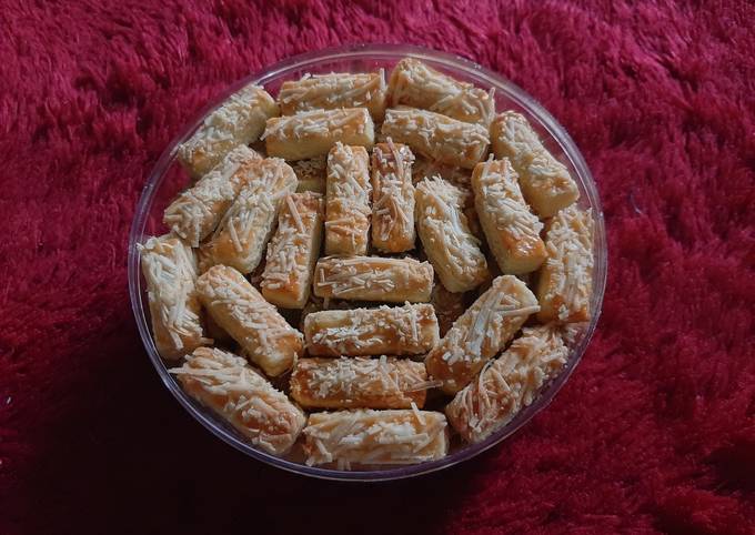 Ini dia! Bagaimana cara memasak Kue kastengel simple yang gurih