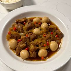 A picture of Vietnamese Braised Pork with Eggs (Thit Kho Trung).